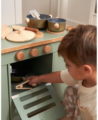 The Play Kitchen