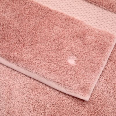 Etoile Bath Towel Collection