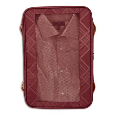 Reserve Carry On Exp Spinner Suitcase