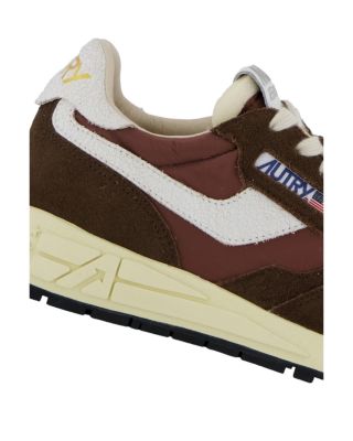 Women's Reelwind Low Top Sneakers