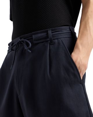Textured Regular Fit Pleated Bermuda Shorts
