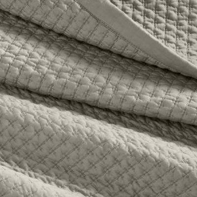 Signature Textured Stitch Quilt, Twin