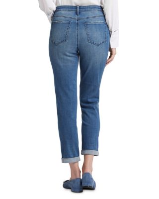 Margot Girlfriend Jeans in Cascade Wave