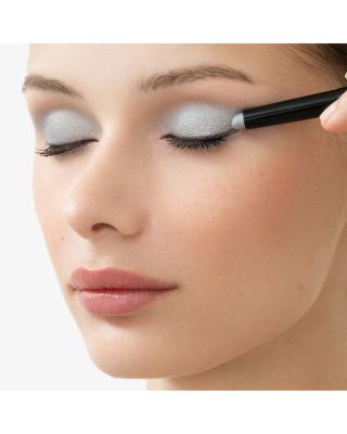 24-Hour Eyeshadow & Liner