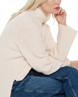 Petite High Rise Barrel Leg Jeans in Denim