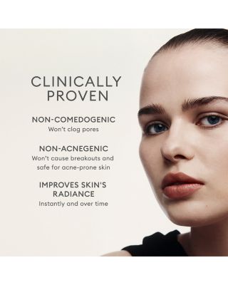 Softlight Skin-Smoothing Liquid Foundation