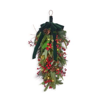 Magnolia Leaf, Eucalyptus & Berry 30" Swag with Fairy Lights