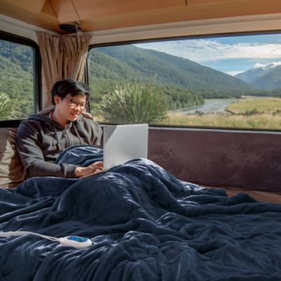 Heated Microlight to Berber Throw, 60&amp;quot; x 70&amp;quot;