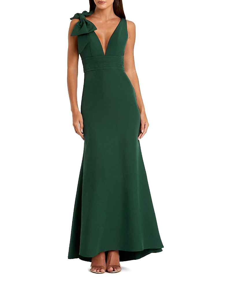 Mac Duggal Sleeveless V Neck Bow Detail Mermaid Gown In Emerald