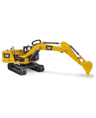  1/16 Caterpillar Excavator 5-7 - Ages 5-7