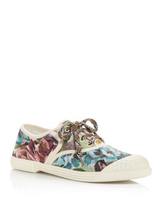 Valentino Garavani - Women's Bay By Bay Low Top Sneakers