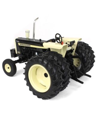  Black Chase Unit ~ 1/16 IH Farmall 1206 w/ Rear Duals Prestige Collection - 14 - Ages 5-7