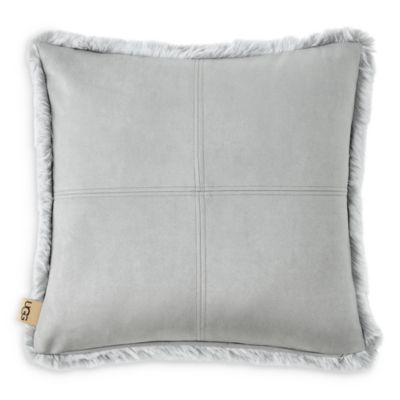 Wyatt Decorative Pillow, 20" x 20"