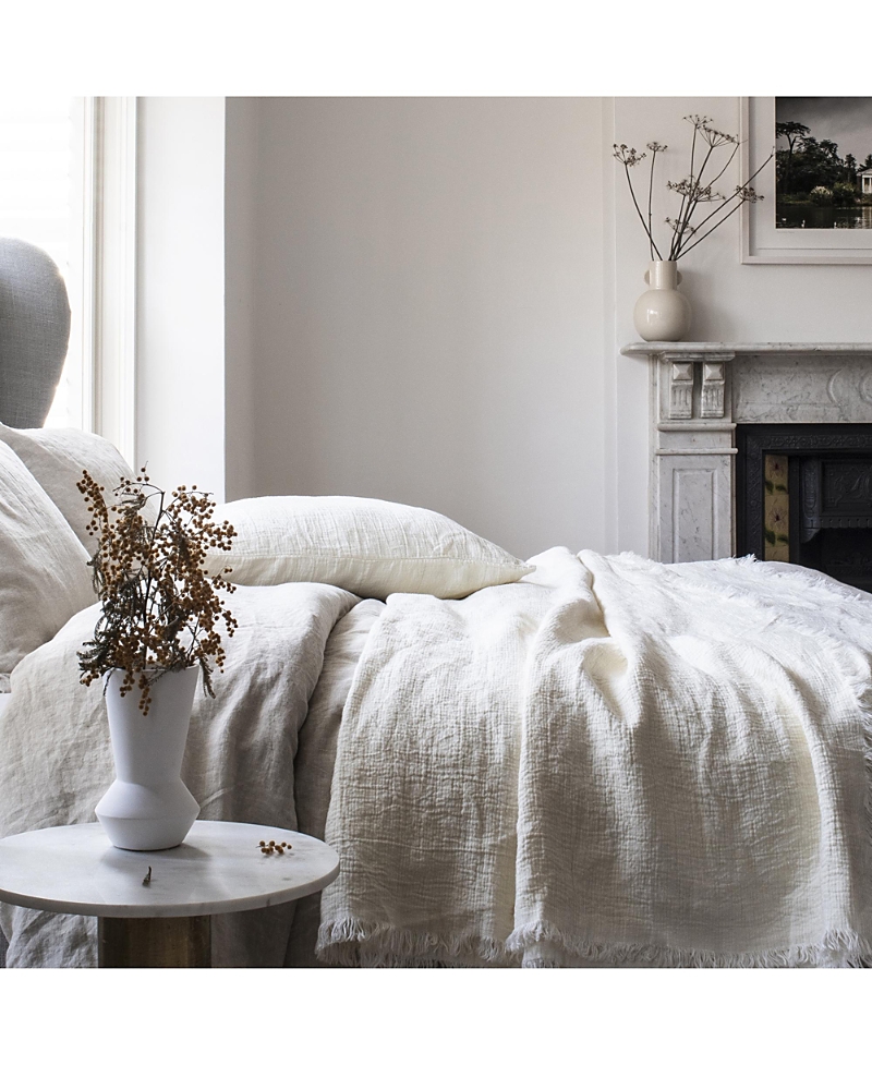 Piglet In Bed Linen Fitted Sheet, Twin In Oatmeal