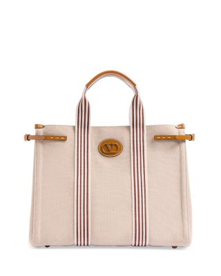 トートバッグ Valentino Garavani Antibes Canvas Tote Bag Valentino Garavani Antibes Jacquard Flower Canvas Tote Bag