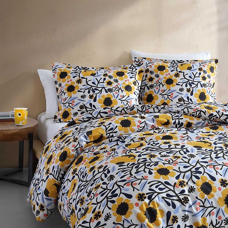 Marimekko Mykero Comforter & Shams Set In Multi