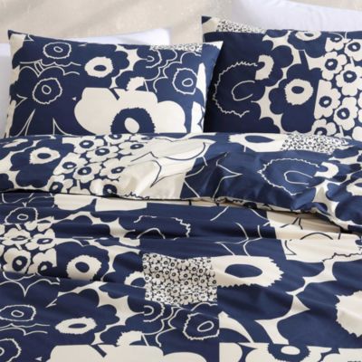 Unikko Kollaasi 3 Piece Duvet Cover Set, Full Queen