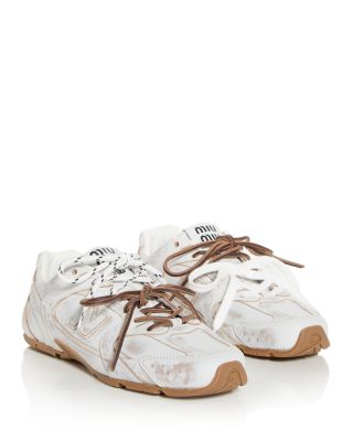 x New Balance Women's Low Top Sneakers