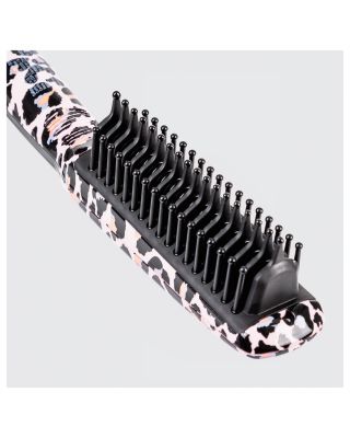 Triangl Pro Heated Detailer Brush