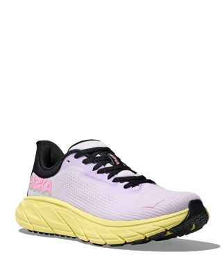 HOKA - Women's Arahi 7 Sneakers