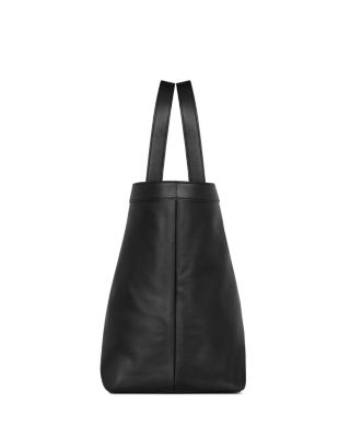 Y Tote Bag in Leather