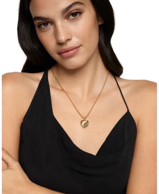 Sculpted Cable Heart Locket in 18K Yellow Gold, 23mm