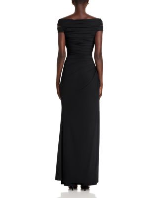 Soetsu Off-the-Shoulder Gown