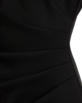 Floral Appliqu&eacute; Scoop Neck Dress