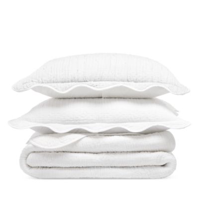 Floral Scalloped Reversible Quilt Set, King - Exclusive