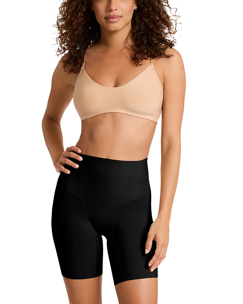 Commando Zone Smoothing Short In Black In Black