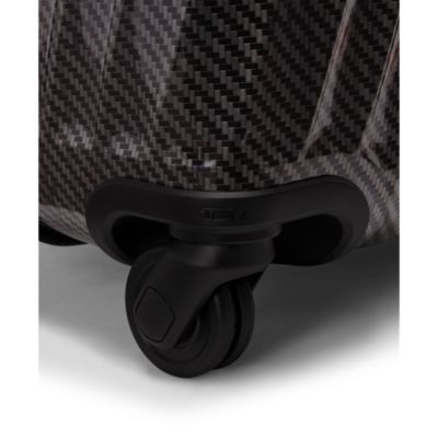 19 Degree Lightweight Extended Trip Extra Large Checked Bag