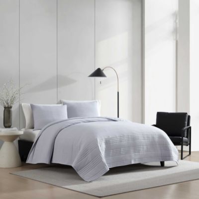 Seersucker Stripe 3 Piece Quilt Set, Queen