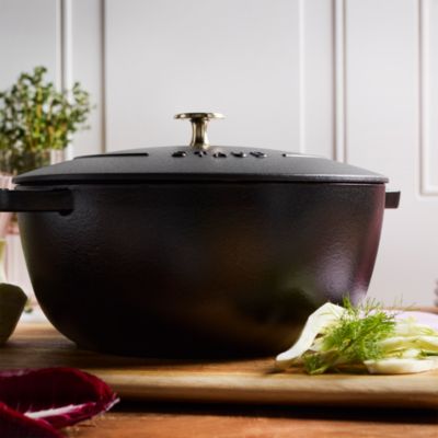 Enameled Cast Iron 5 Qt. Essential French Oven