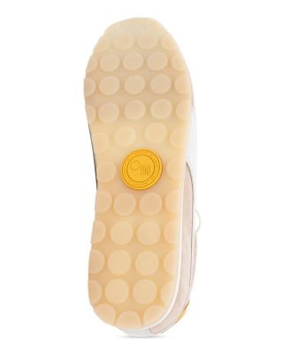 Women's Essex Running Sneakers