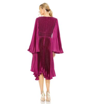 Long Flare Sleeve Pleated Dress