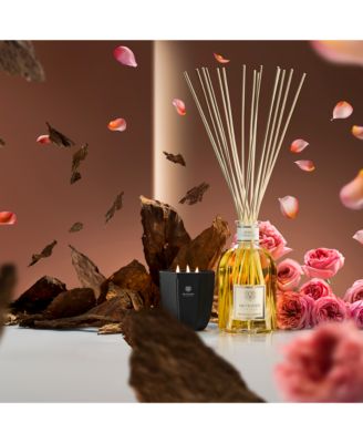 Onyx Rosa Tabacco Candle, 17.6 oz.