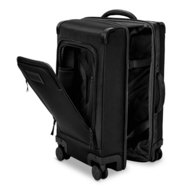 Seattle 23.5" Carry On Rolling Suitcase, Onyx