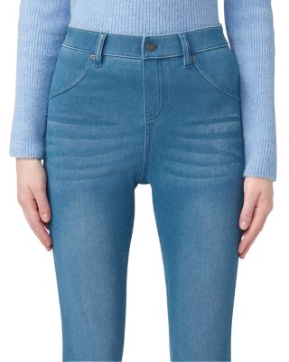 High Rise Ultra Soft Denim Capri Leggings in Medium Wash