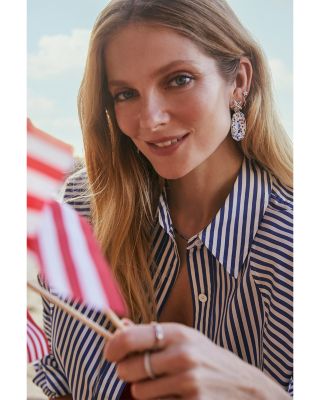 Elle Star Drop Earrings