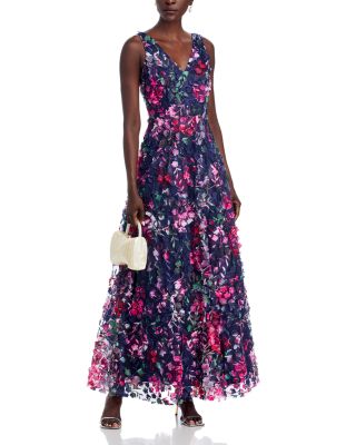 Floral Appliqu&eacute; Gown