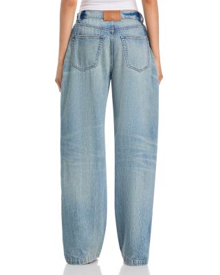 High Rise Curved Zipper Trim Jeans in Vintage Bleach Blue