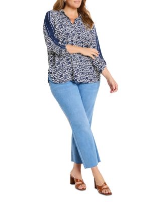 Plus Etched Angles Roll Tab Sleeve Shirt