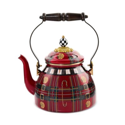The Kilted 2 Quart Tea Kettle