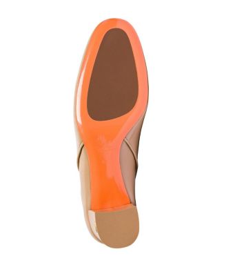 Women&#39;s Leather Mid-Heel Pump