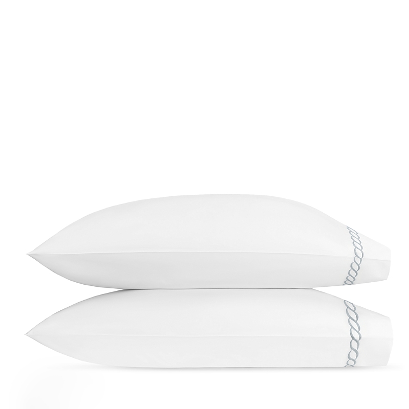 Matouk Classic Chain Set Of 2 525 Thread Count Pillowcases In Silver