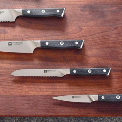 Spectrum 5" Serrated Utility Knife