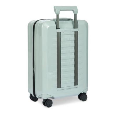 Roadster 21" Expandable Spinner Suitcase