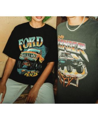 Unisex Ford 4X4 Flea Market Tee