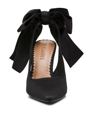 Women's Teacup Bow Pumps