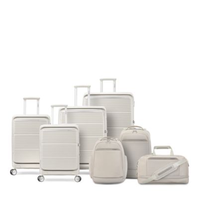 Paralux Global Expandable Spinner Carry On Suitcase